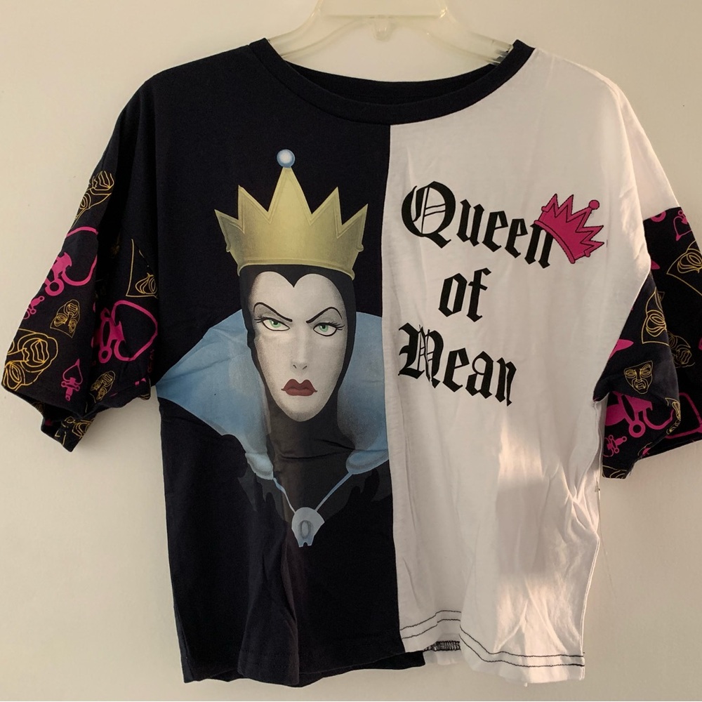 Evil Queen Cropped Shirt